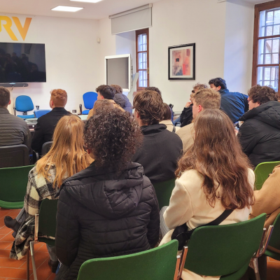 CASSA DI RISPARMIO DI VOLTERRA ACCOGLIE GLI STUDENTI DELL’UNIVERSITÀ DEL DELAWARE